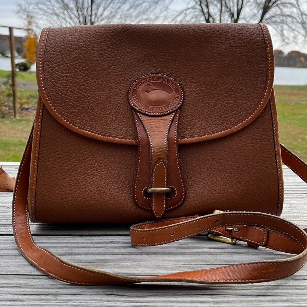 SOLD Dooney and Bourke all weather leather bag - Picture 1 of 12